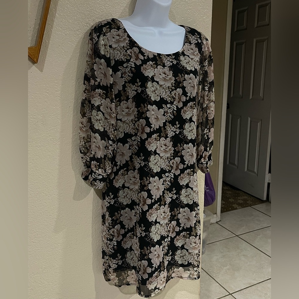 Chic Long Sleeve Floral Dress